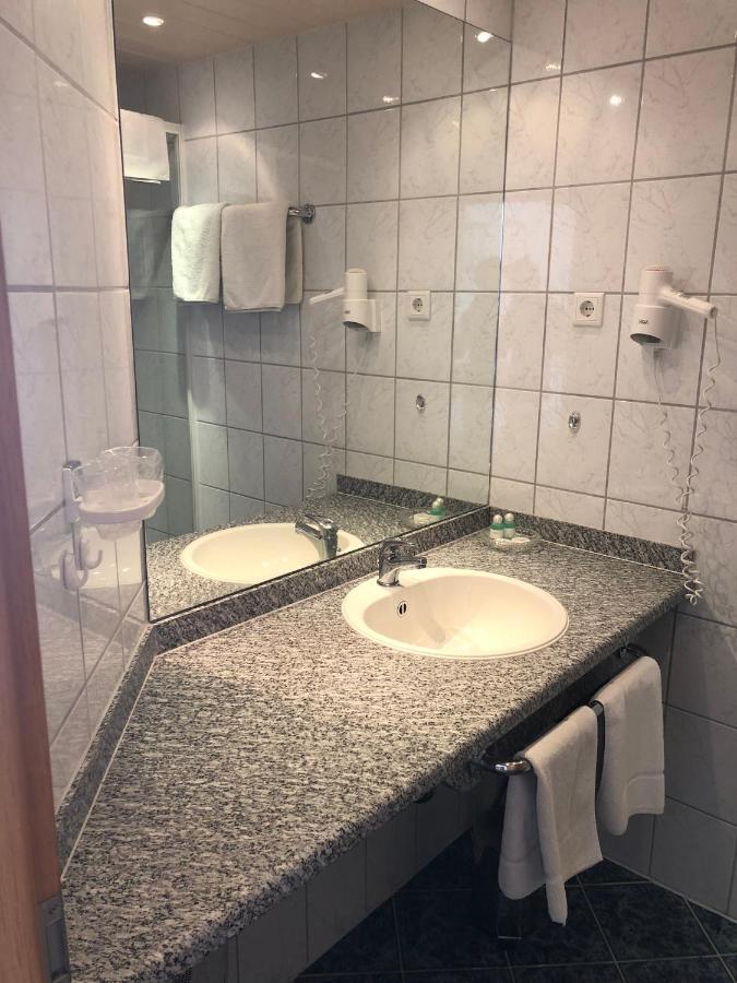 Zum Lindenwirt Hotel Spalt Kültér fotó