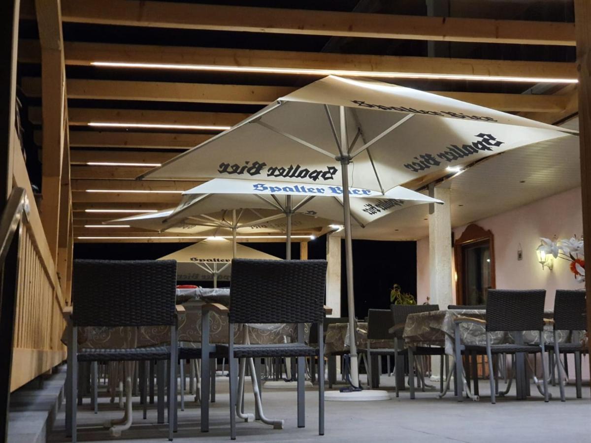 Zum Lindenwirt Hotel Spalt Kültér fotó