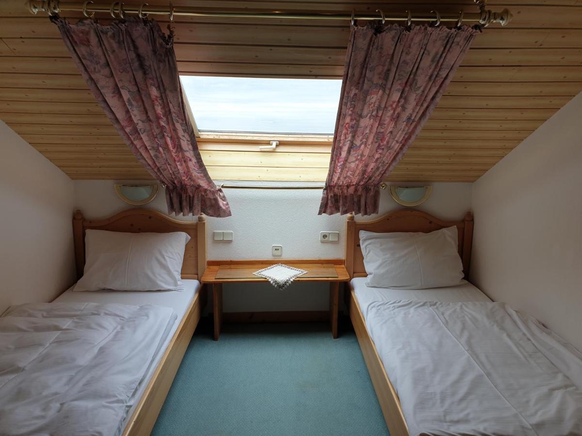 Zum Lindenwirt Hotel Spalt Kültér fotó